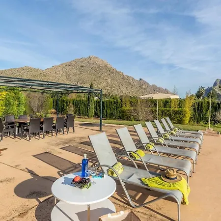 Spacious For 10 With Private Pool Port de Pollença