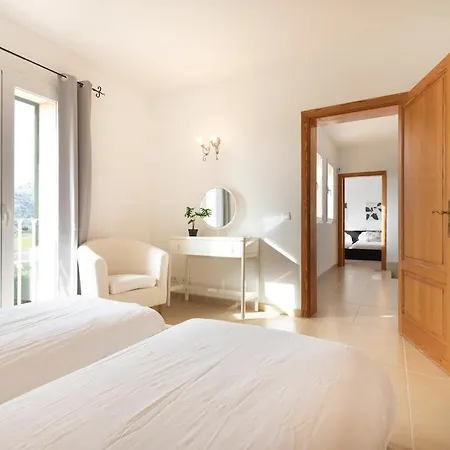 Spacious For 10 With Private Pool Villa *