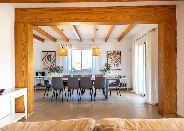 Spacious For 10 With Private Pool Puerto Pollensa